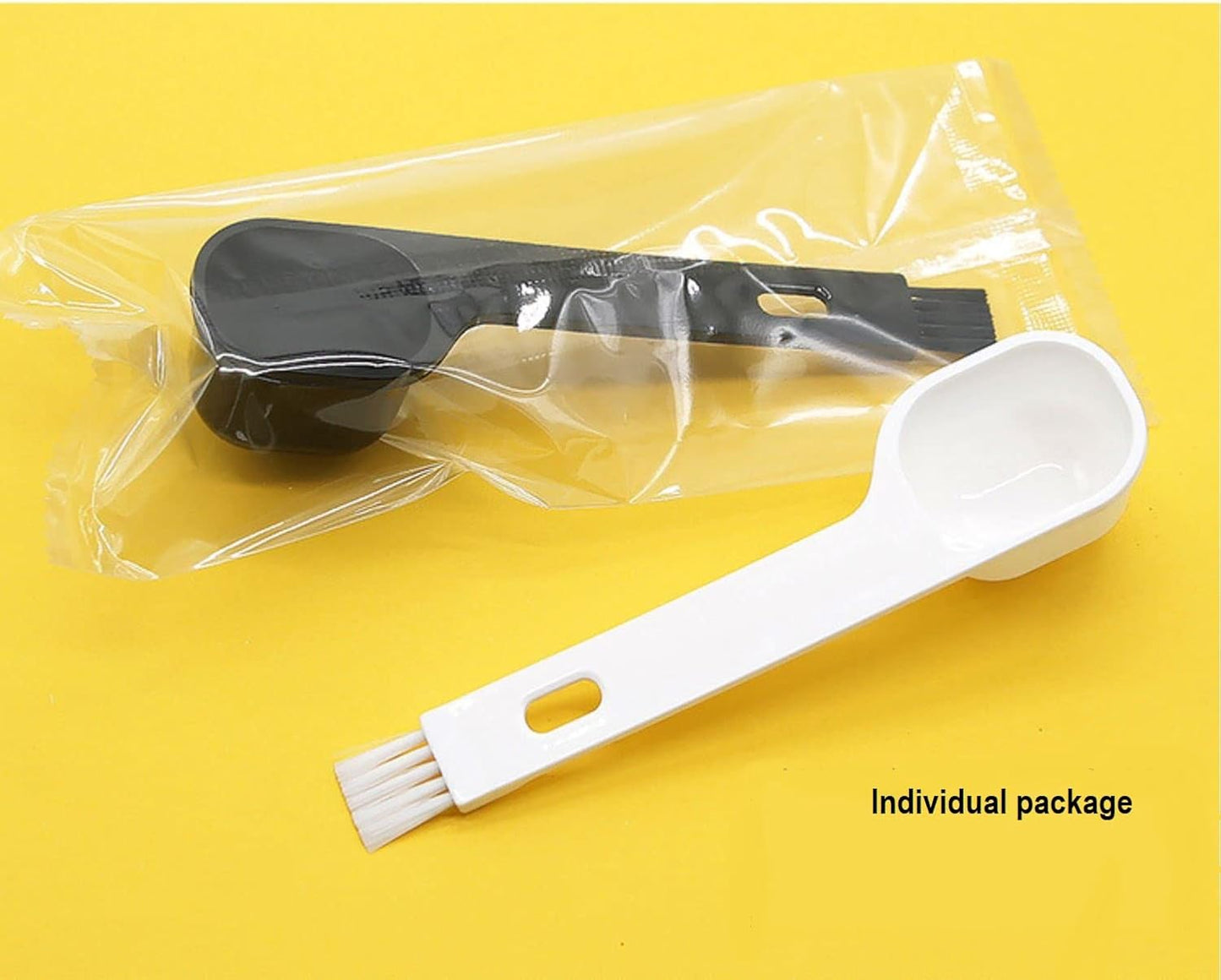 Plastic Coffee Scoops, 2 Tbsp Coffee Scoop with Brush & Espresso Grinder Brush for Ground Coffee Cleaning Tea Power, Coffee Tool for Barista Home Kitchen Café,4 Pack